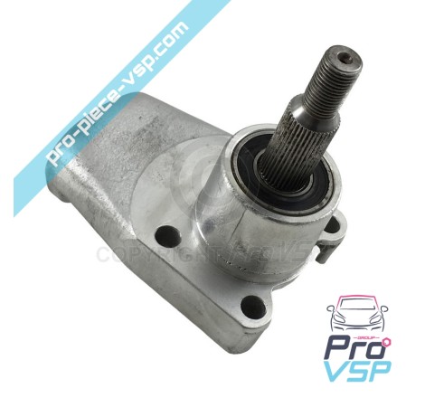 Front hub door