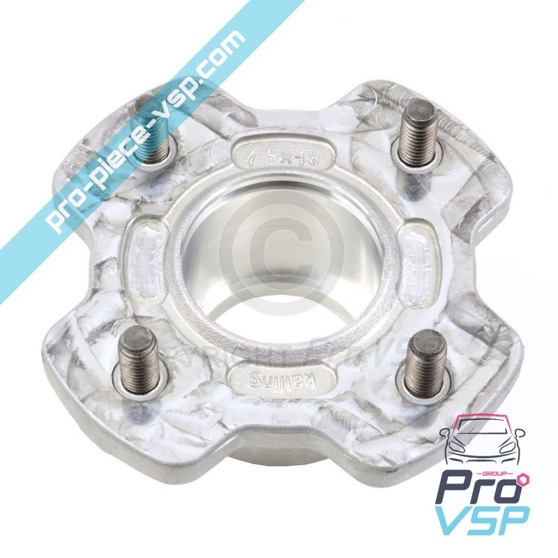 Rear wheel hub