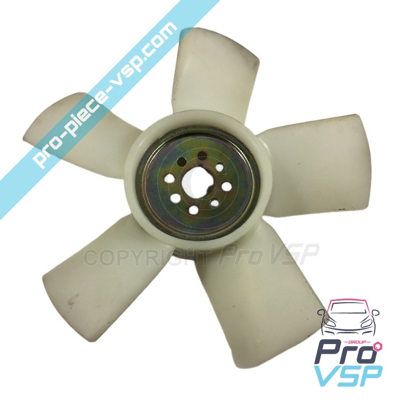 Hélice de refroidissement occasion pour Chatenet Stella ( moteur Perkins )